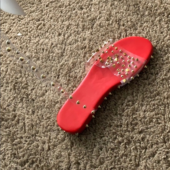 Sandals - Picture 2 of 3